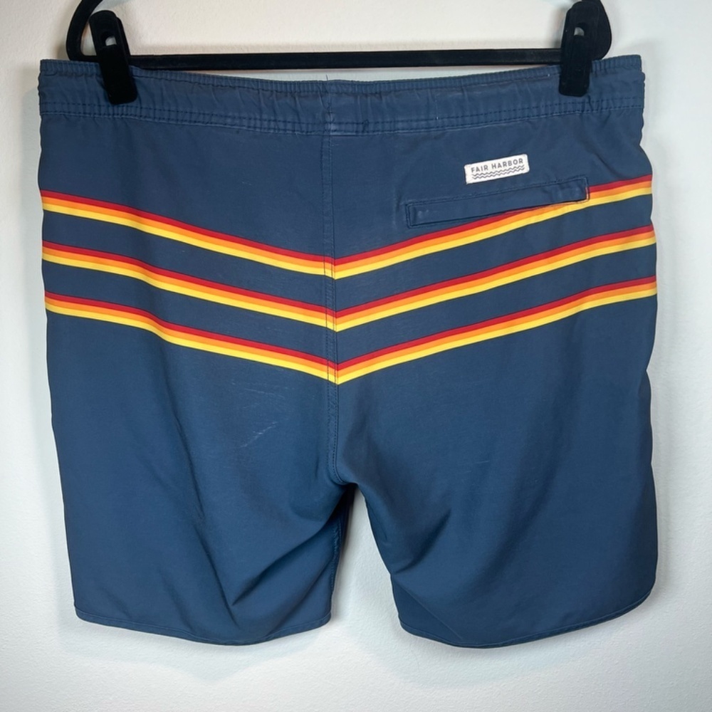 Fair Harbor Anchor Shorts Blue 3 Stripes Shorts Lined Pockets Swim Casual Medium - Picture 6 of 15